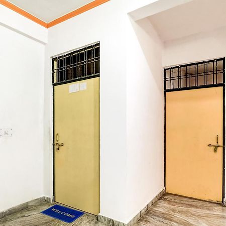 Spot On Ganpati Palace Лакхнау Экстерьер фото